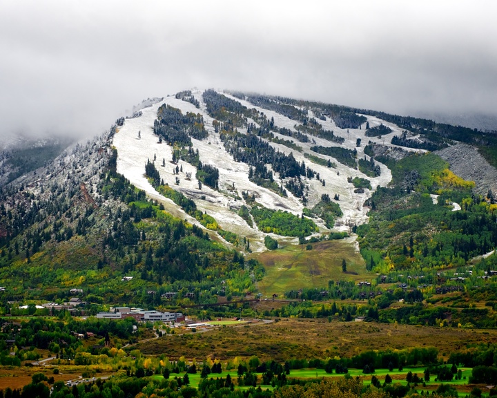 Buttermilk Mountain in Fall 