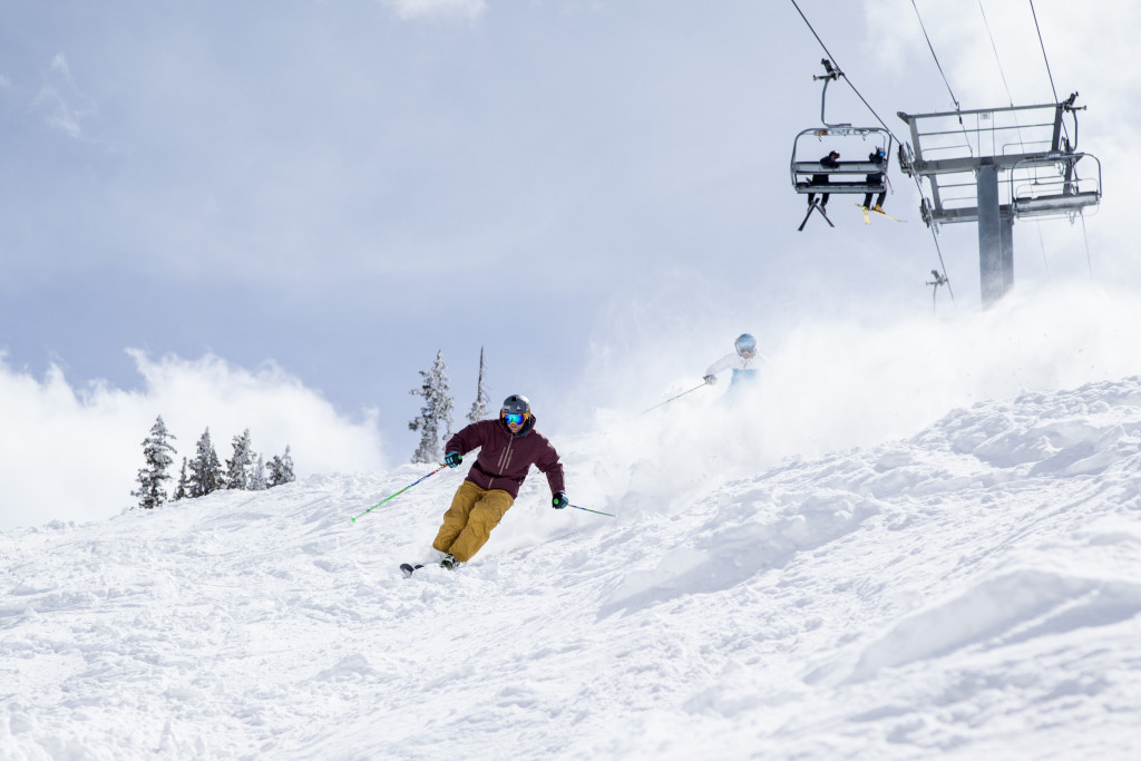 skiing on Aspen Mountain