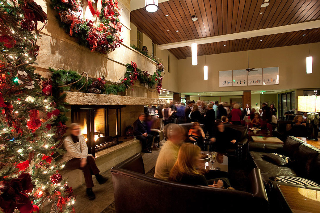 Guests enjoying après ski happy hour at the Limelight Lounge in Aspen.