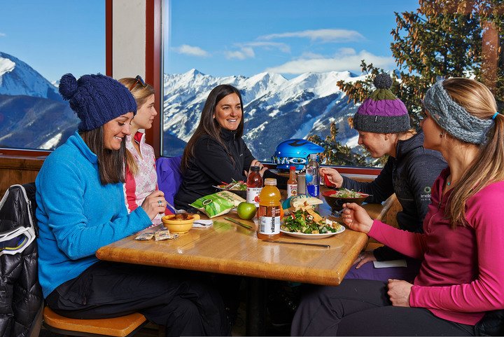 Best On-Mountain Dining Spots - Aspen Mountain - Sundeck